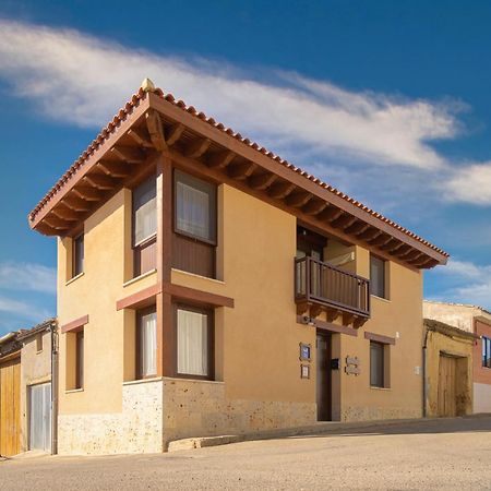 Gasthaus Casa Calero Vezdemarban Exterior foto